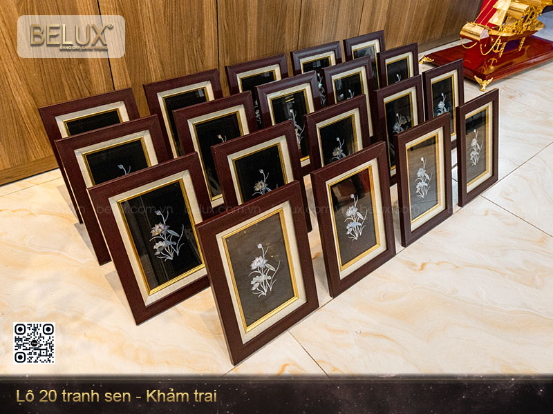 Lô tranh hoa sen khảm kt 31x23cm&nbsp;